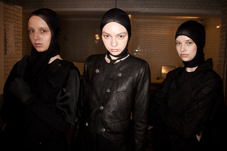 kas-graham-lfw-on-off-presents-february-19-2010-08