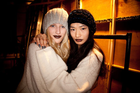 kas-graham-lfw-ramon-gurillo-february-19-2010-03