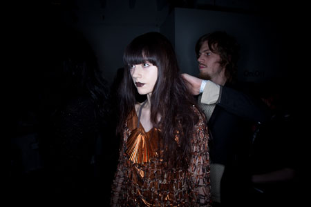 kas-graham-lfw-ramon-gurillo-february-19-2010-04